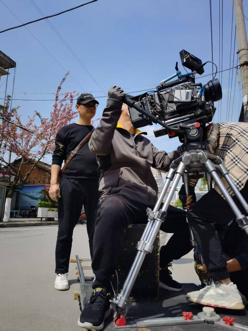 船营区广告片拍摄：快消品牌爆款之选，网感内容适配社媒传播！